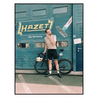 <a href="https://christophboecken.de/instarchive/d0304fd1553368ff18a393d0c1965718">Permalink</a>